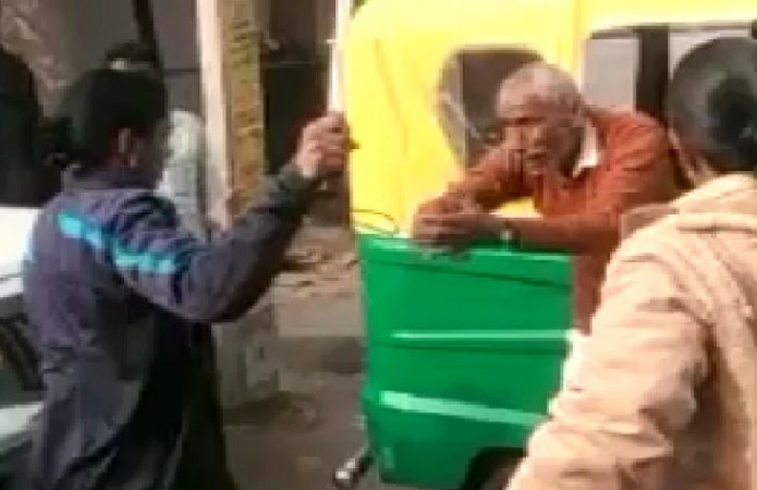 Watch video: Elderly man beaten up by woman constables in Bihar’s Kaimur