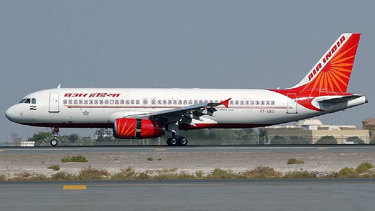 Paris-bound Air India flight makes emergency landing in Delhi after mid-air technical glitch