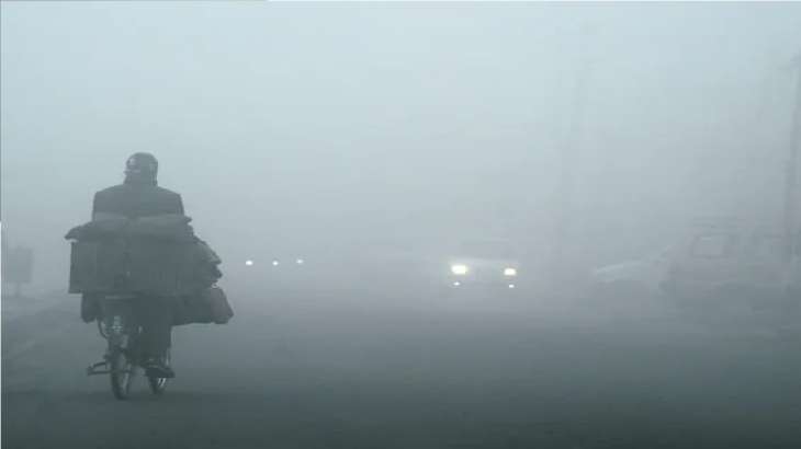 IMD predicts dense to very dense fog over North India till Jan 5 amid New Year celebrations