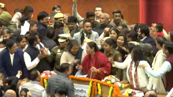 Clash between AAP and BJP councillors before Delhi mayor’s elections