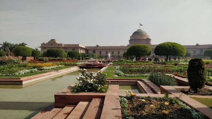 Government changes Delhi’s Mughal Gardens name to ‘Amrit Udyan’
