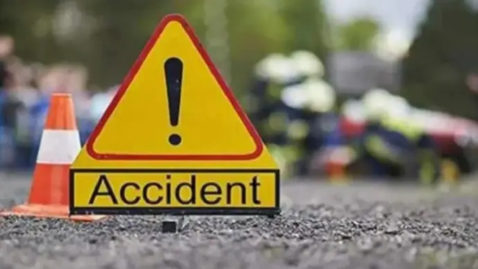 Rajasthan: 5 killed, 1 injured in car-truck collision on highway near Bisrasar village in Hanumangarh