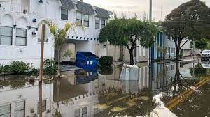 US: 19 killed, many without power as storm floods California