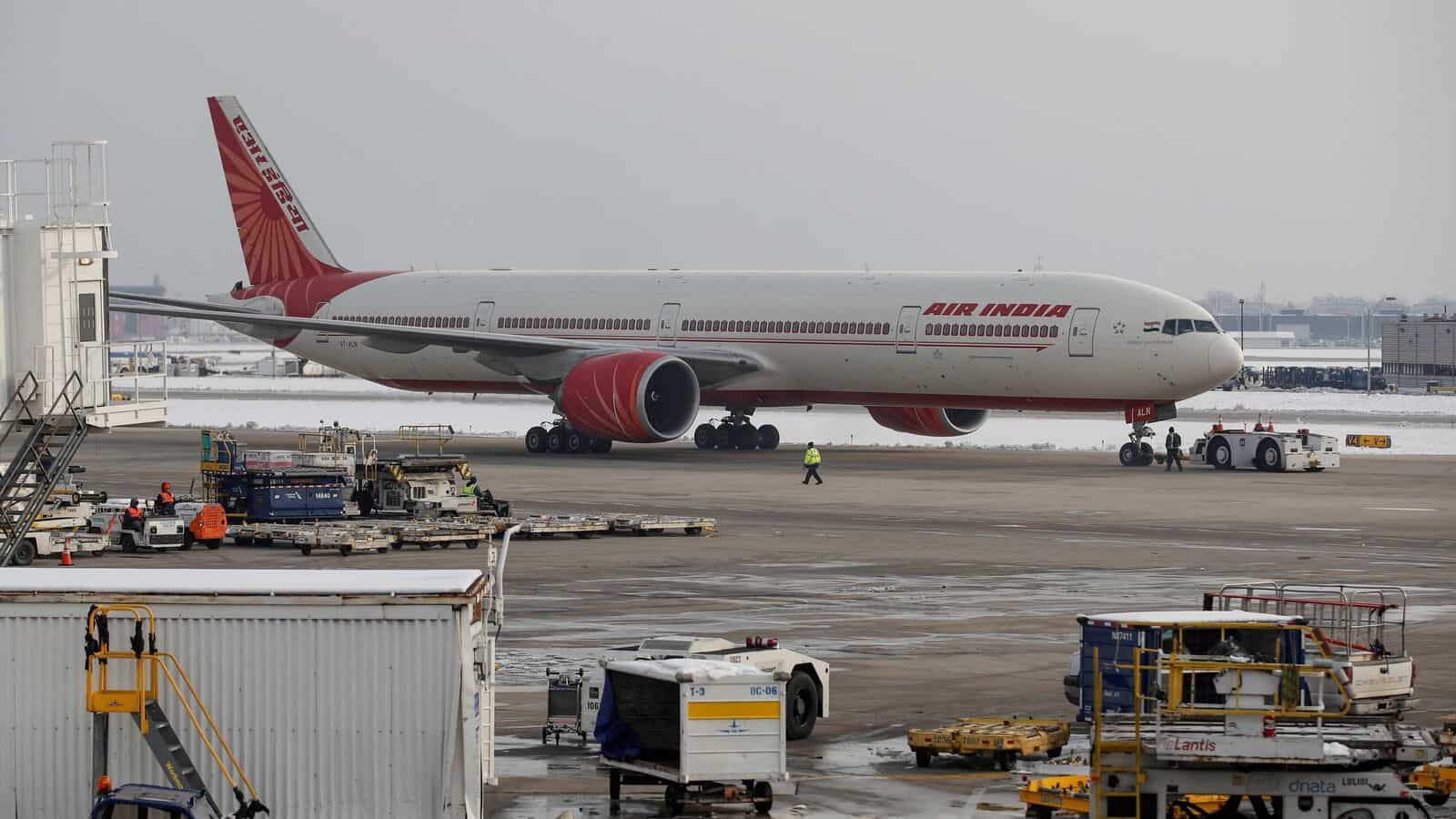 Air India signs big deal of 470 aircraft with Boeing, Airbus; first plane delivery by end of 2023