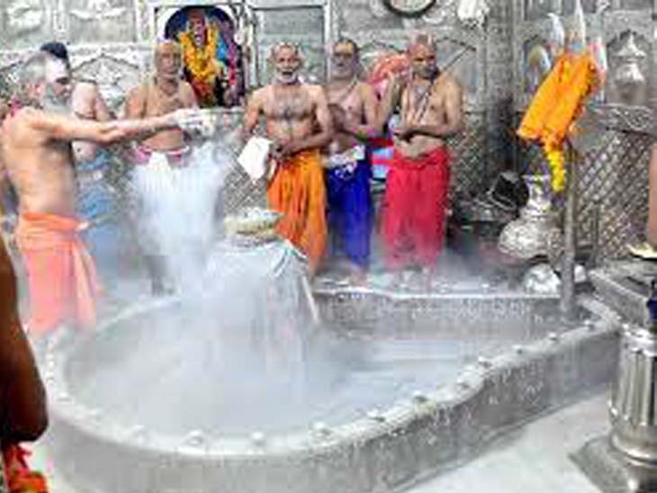 Shiv devotees throng temples on the occasion of Shivratri, world’s tallest Shivling made of 51 lakh Rudraksh in Gujarat