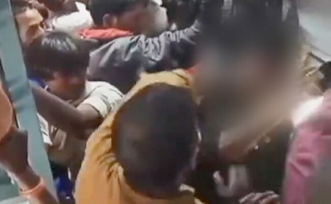 Watch: 3 Migrant workers thrashed, assaulted on a moving train in Tamil Nadu over lack of jobs