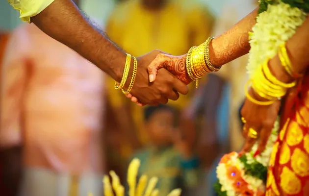 Chhattisgarh shocker: Newly-Married couple found dead with stab injuries on their bodies just before wedding reception