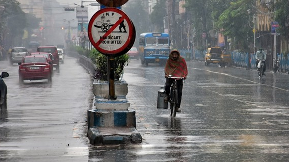 IMD predicts more rain, thunderstorm in parts of Mumbai, Thane, Raigad