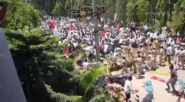 Karnataka: Banjara community stages massive protest outside BS Yediyurappa’s house over SC reservation