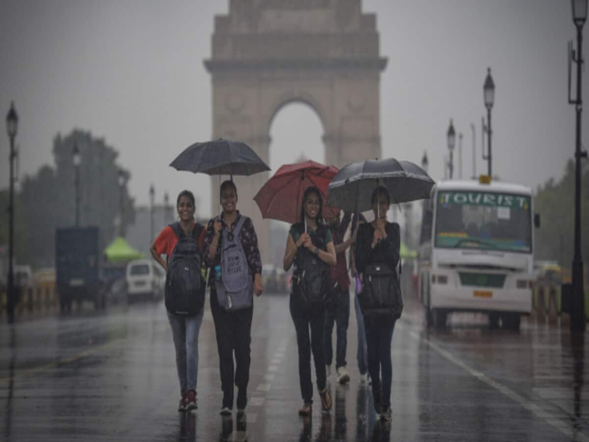 Rain alert with strong wind again in Delhi today, know weather update
