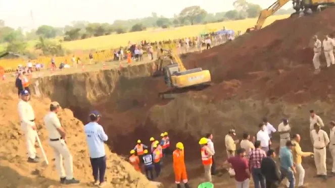7-Year-old boy who fell into a 60-foot-deep borewell dies after rescue; CM announces ex-gratia