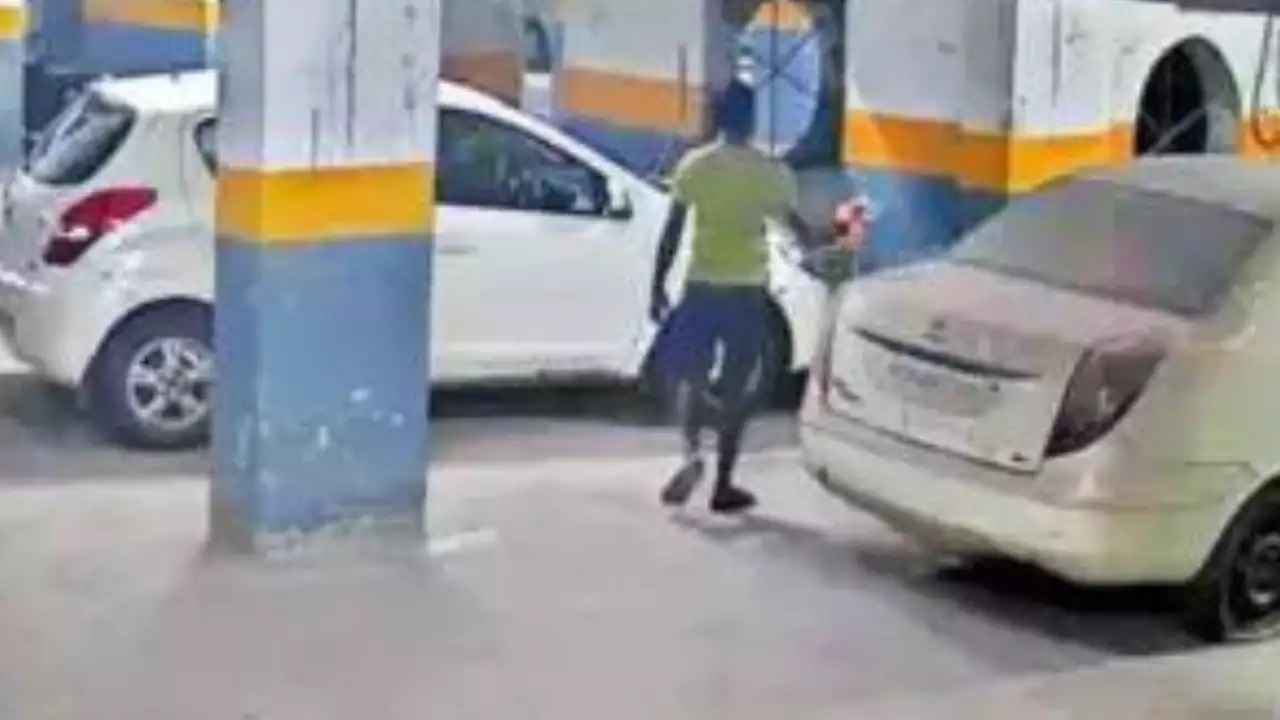 Noida: Man working as a car cleaner pour acid on more than 15 cars after being fired from Job | Watch