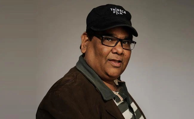 Actor-filmmaker Satish Kaushik fell ill after playing Holi at Bijwasan farmhouse in Delhi