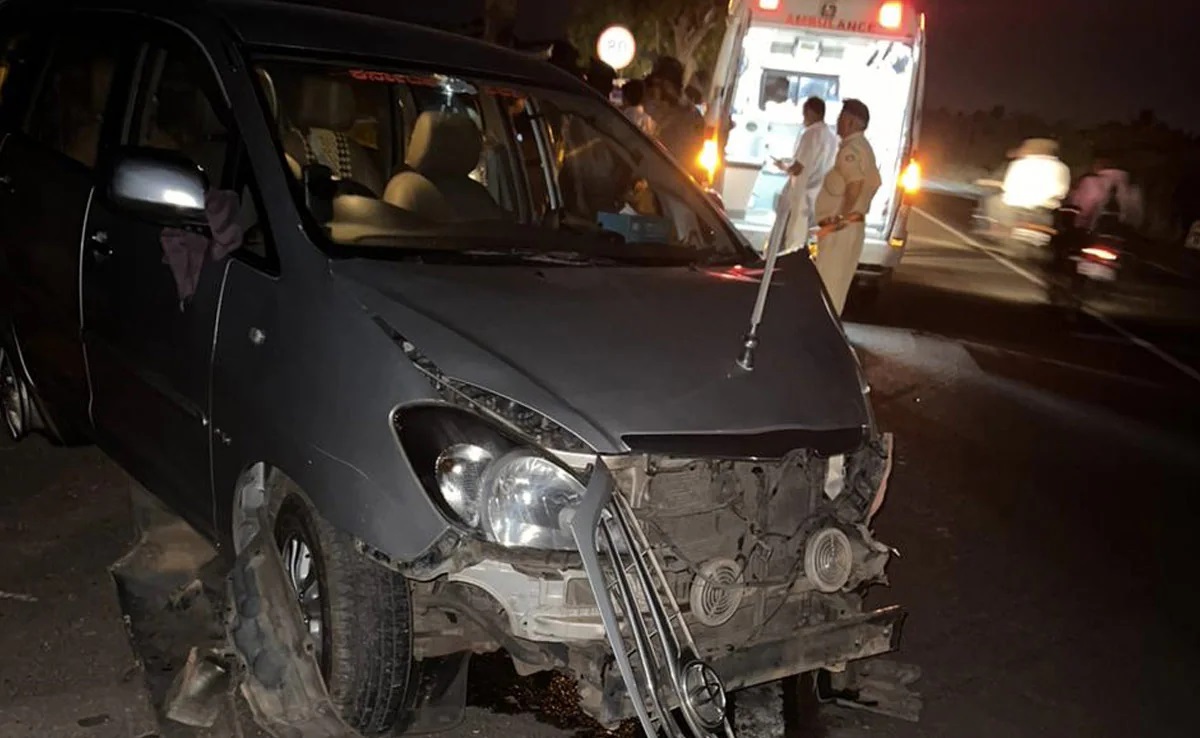 Union Minister suffered injuries after her car collides with truck on Karnataka highway; Driver injured