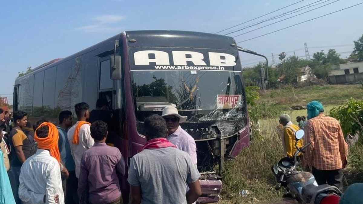 Maharashtra: 6 Killed in car-bus collision in Chandrapur; One injured