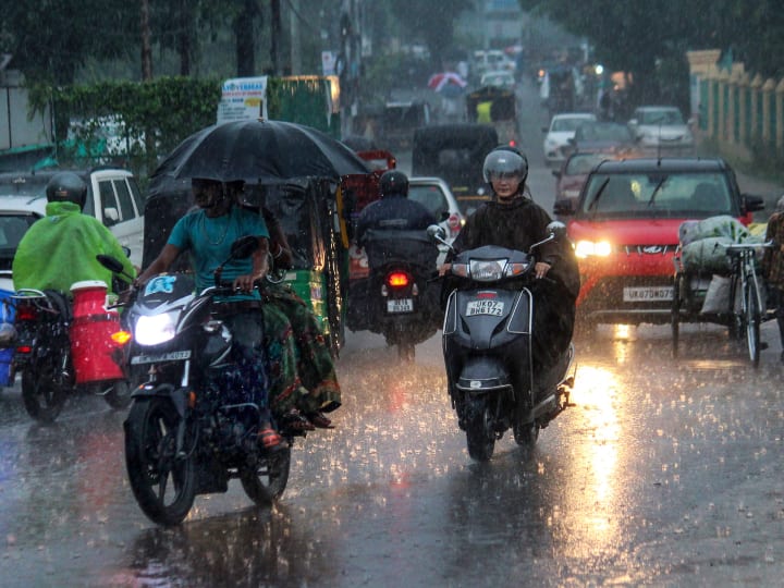 IMD issues red alert for heavy rain in Uttarakhand for Wednesday
