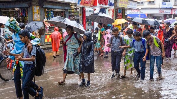 Telangana: Schools closed for today and tomorrow, 2 day holiday declared due to Heavy Rains