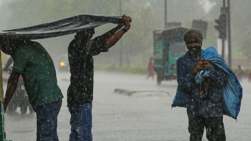 IMD issues warning of heavy rain in these states for the next 5 days