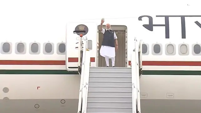 PM Modi touches down in Paris on 2-day power packed France trip, receives ceremonial welcome