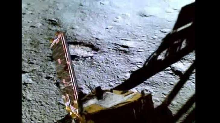 Watch the exact moment of Chandrayaan-3 Pragyan rover rolling down from lander on Moon surface