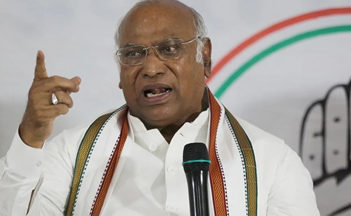 Congress Chief Schedules Meeting of Newly Formed CWC for September 16 in Hyderabad