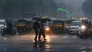 IMD: Heavy rain alert in Uttarakhand including East Central India for next 4 days