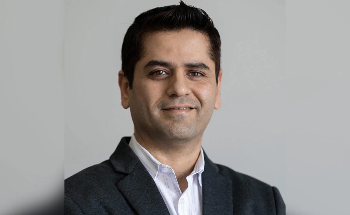 Tesla gets Indian-origin Vaibhav Taneja as new Chief Financial Officer, Zachary Kirkhorn quits