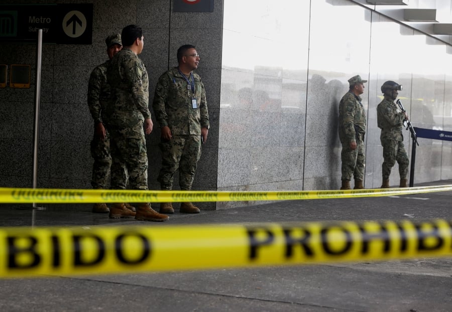 Shooting Incident at Mexico City Airport Injures 2 Policemen: Authorities
