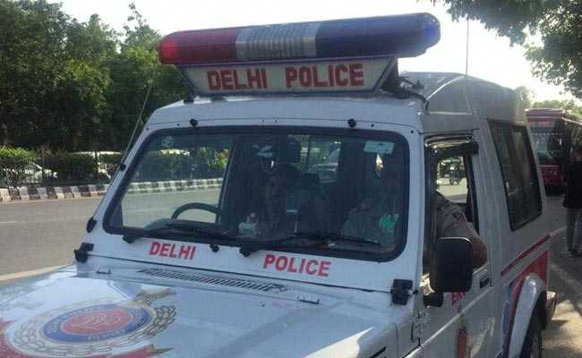 Tragic Incident: Delhi Police Sub-Inspector, Aged 54, Fatally Struck by Speeding Car