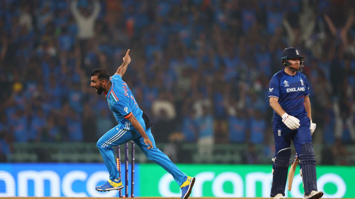 India defeats England by 100 runs, securing their sixth consecutive victory