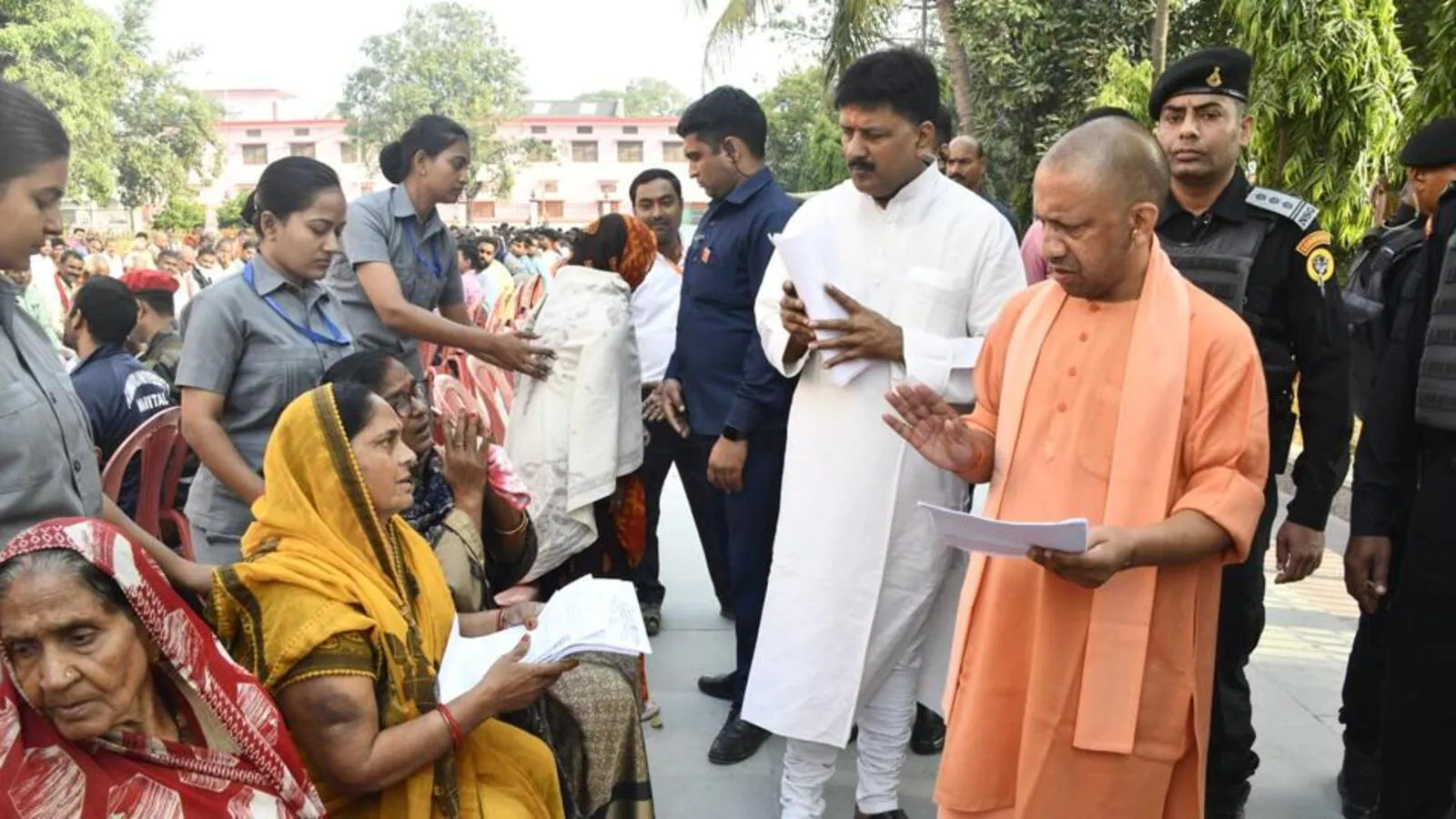 CM Yogi Addresses Public Concerns at Janata Darshan in Gorakhpur, Vows Swift Solutions
