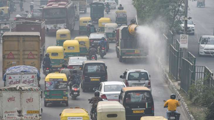 Delhi’s air quality continues to prevail into ‘Very Poor’ category, overall AQI at 306