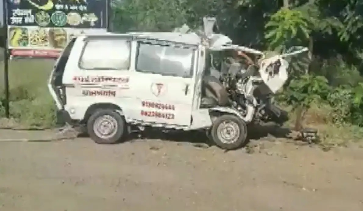 10 Killed, 27 injured in 2 separate road accidents in Maharashtra’s Beed