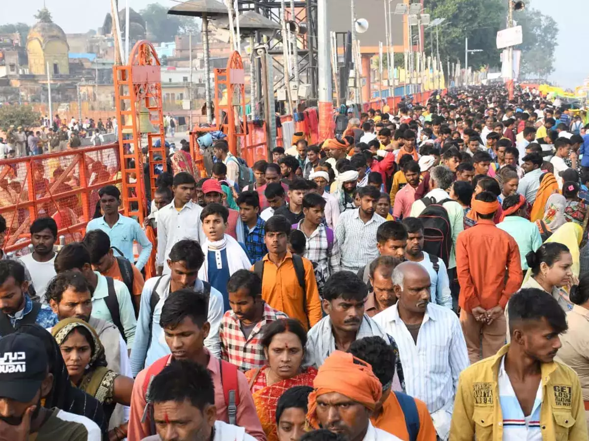 Record Turnout in Ayodhya’s 14-Kosi Parikrama Ahead of Ram Temple Opening