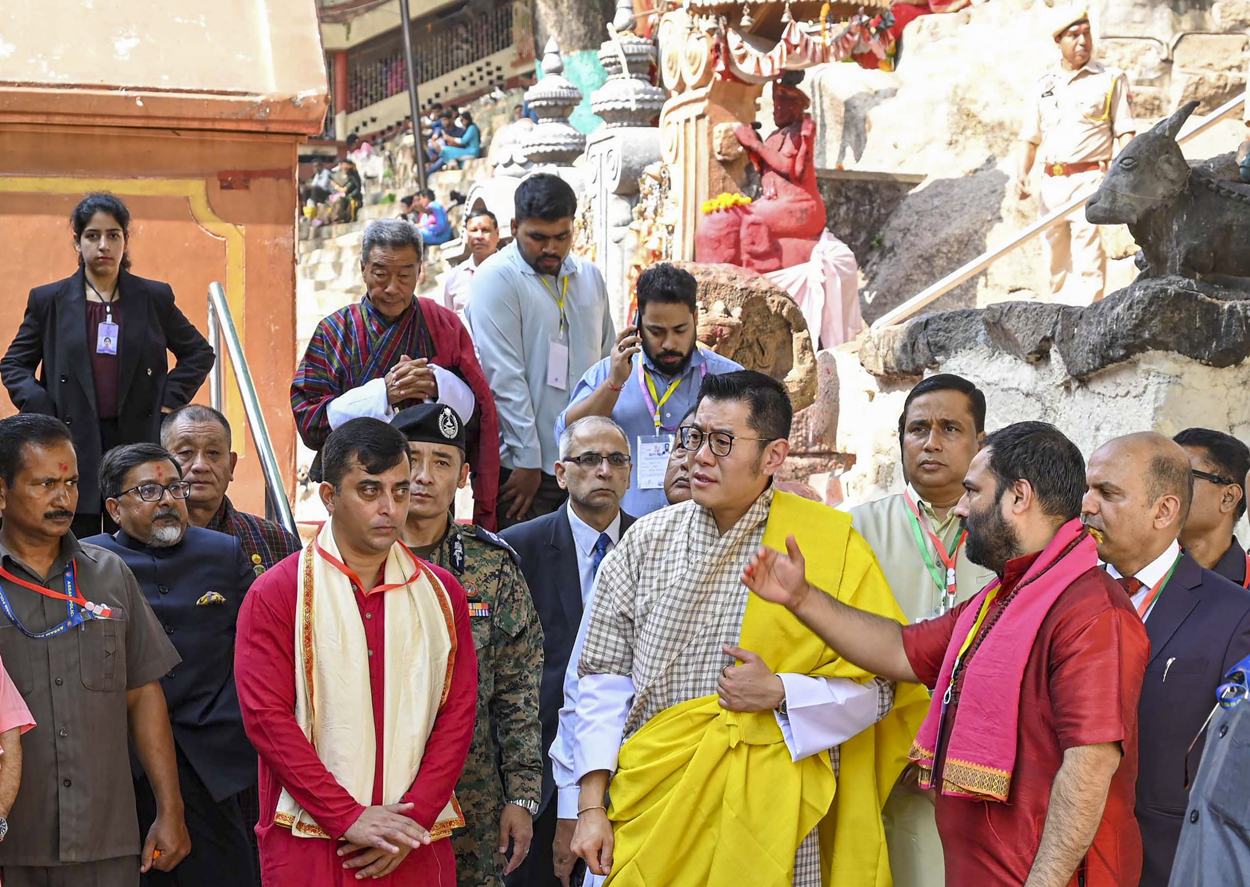 Bhutan’s King initiates a three-day visit to Assam and offers prayers at the Kamakhya Temple