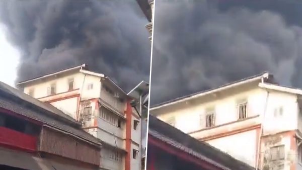 Mumbai: A massive fire breaks out in building in Byculla area, 5 people rescued so far