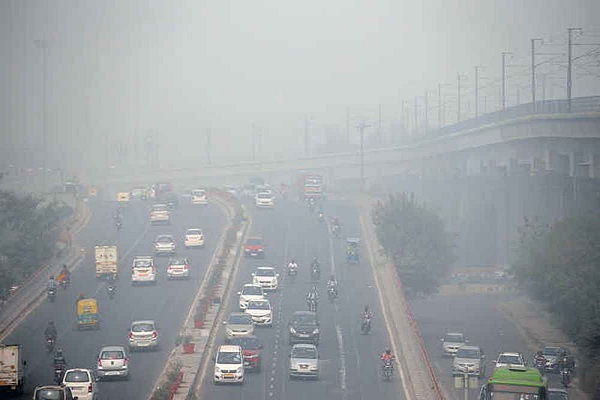 Delhi’s Post-Diwali Air Quality Deteriorates: Anand Vihar AQI Reaches 969 – Latest Pollution Updates