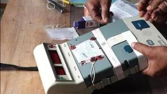 Election Commission urges political parties to submit electoral bonds data by November 15