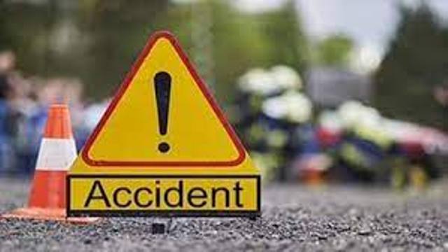 Maharashtra: One dead and two injured after car collides with truck in Navi Mumbai