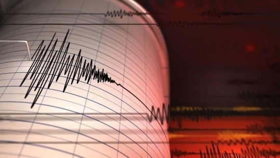 Earthquake of 6.4 magnitude strikes Japan Region, no casualties reported