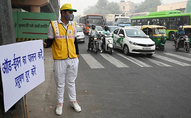 Kejriwal-led Delhi government says No Odd-Even for now as air quality improves
