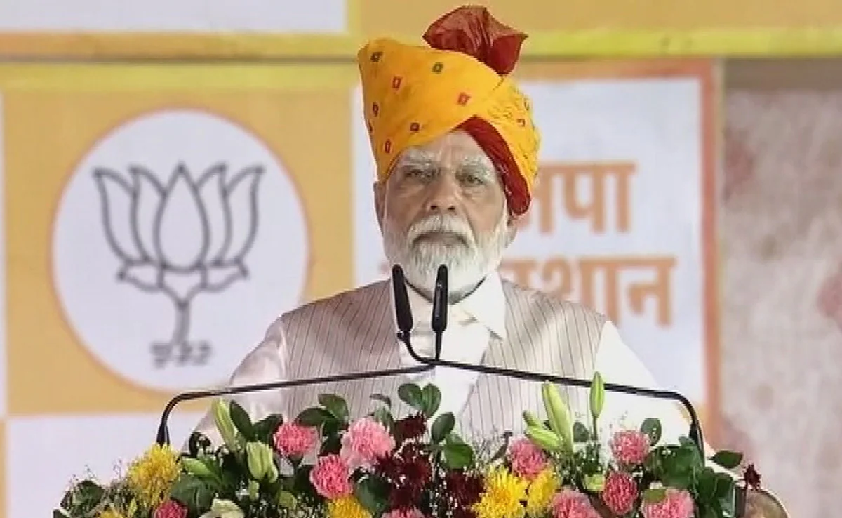 PM Modi Criticizes Congress Over Law and Order, Alleges Appeasement Policy
