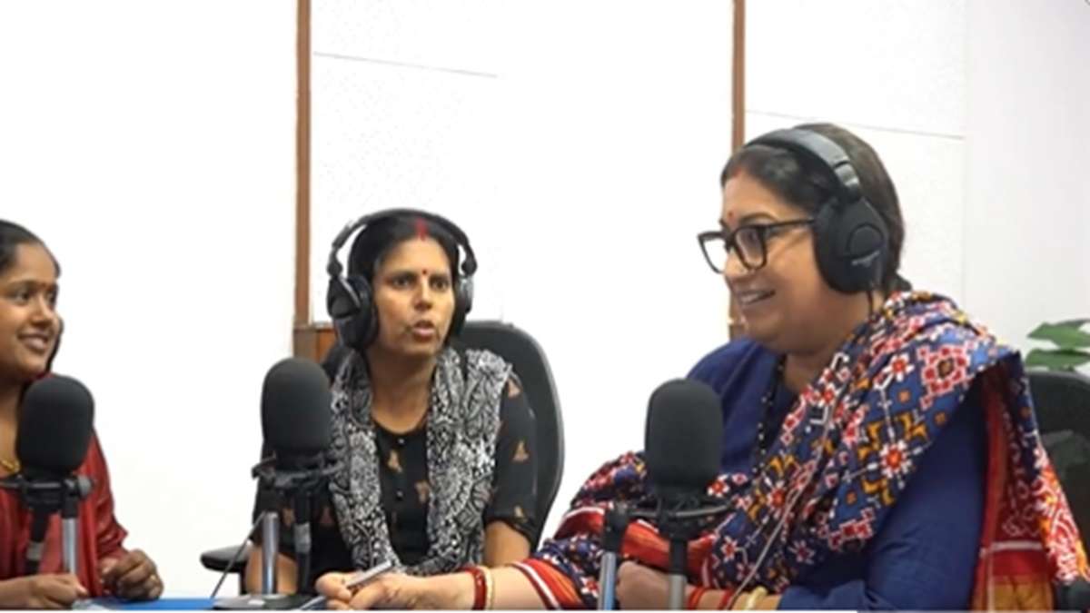 Smriti Irani Hosts Weekly Radio Program ‘Nayi Soch Nayi Kahani’ on Akashvani from Today