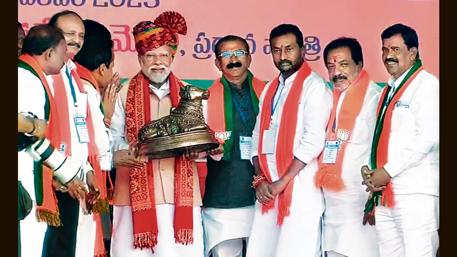 Modi Asserts BJP’s Ascent in Telangana, Criticizes KCR’s Unfulfilled Promises and Scams