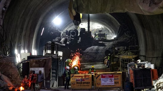 PM Modi Updates on Uttarkashi Tunnel Rescue, Vertical Drilling Breakthrough Achieved