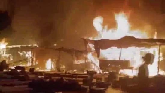 Uttar Pradesh: A massive fire breaks out in scrap market in Lucknow