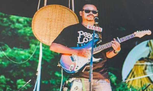 Manipur: Popular singer-lyricist kidnapped after gunmen hold wife, mother at gunpoint