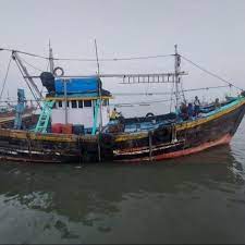 Two Fishermen Succumb, Others in Critical Condition Following Inhalation of Gases from Fish Offal