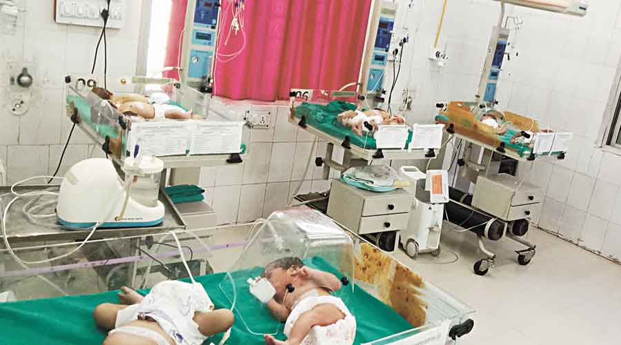 10 Infants die in last 24 hours at Murshidabad Medical College hospital in Bengal; Probe ordered