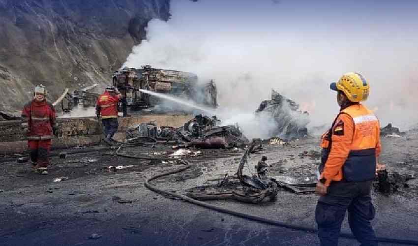 Venezuela Highway: 16 Dead and Several Injured in Fiery 17-Vehicle Pile-up